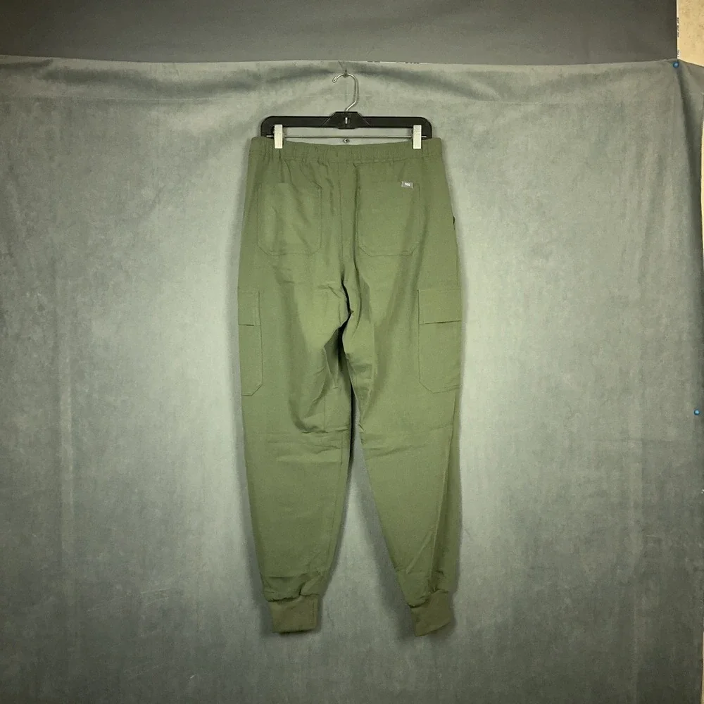 Figs Tansen Classic Cargo Jogger Scrub Pants Mens Size Small TALL Moss Green NWT